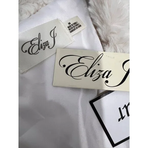 New Eliza J Women's Size M Ivory Faux-Fur Shrug - Picture 4 of 11